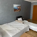 Chateau Valon Hotell Slăntjev Brjag