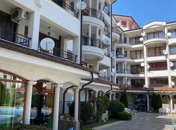 Chateau Valon Hotel Słoneczny Brzeg