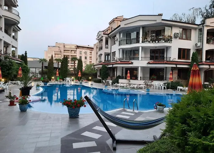 Chateau Valon Hotel *