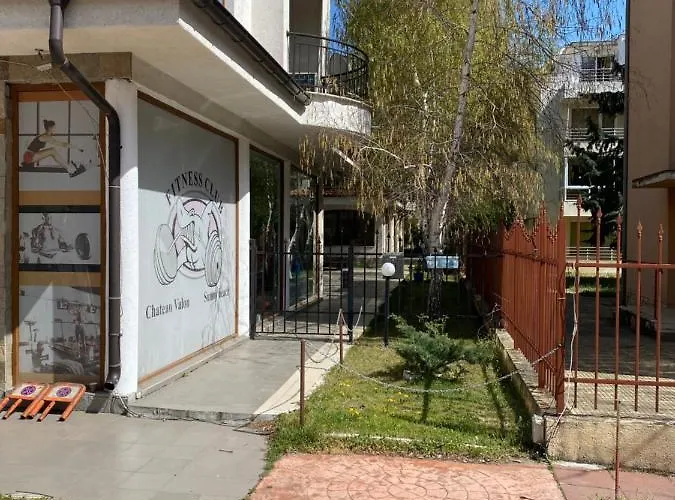 Chateau Valon Szálloda